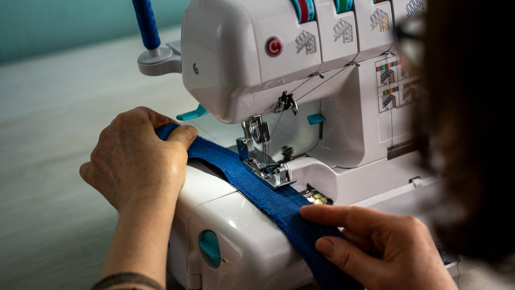 How to Use an Overlocker: The Only Guide You'll Need