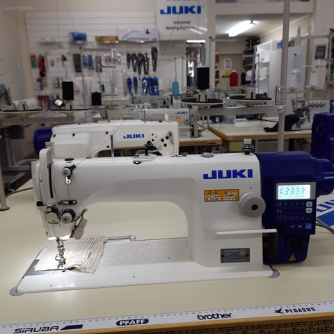 Juki DDL7000AS-7 Plain Sewing Machine with thread trimmer